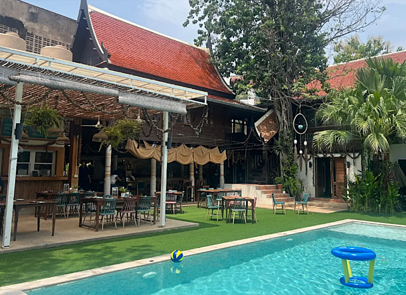 自己を開放するのにぴったりな空間でのART制作